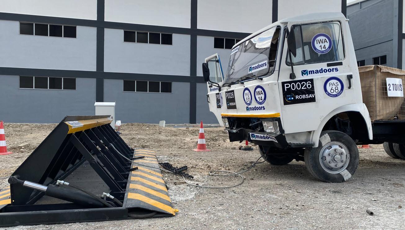 surface mounted road blocker crash test